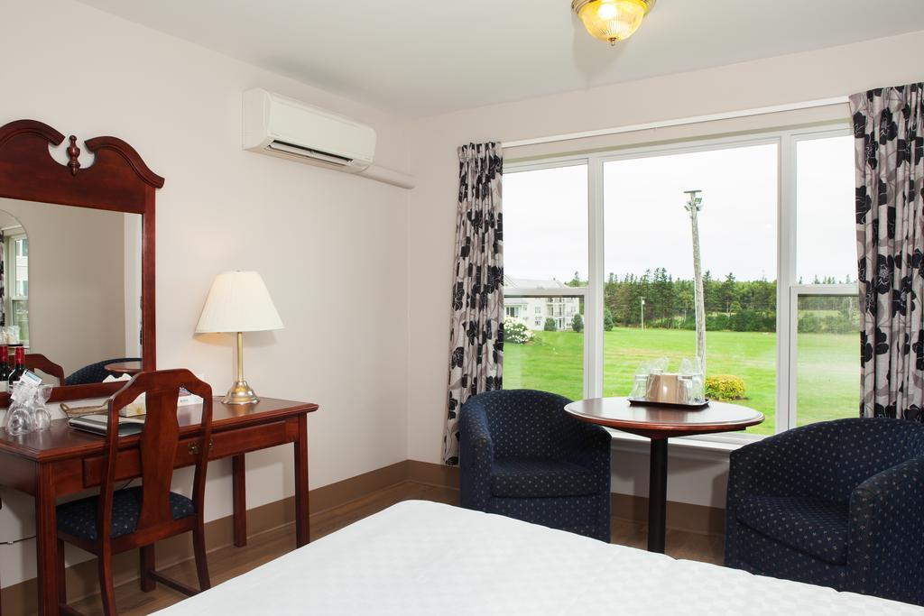 Brackley Beach Northwinds Hotell Exteriör bild