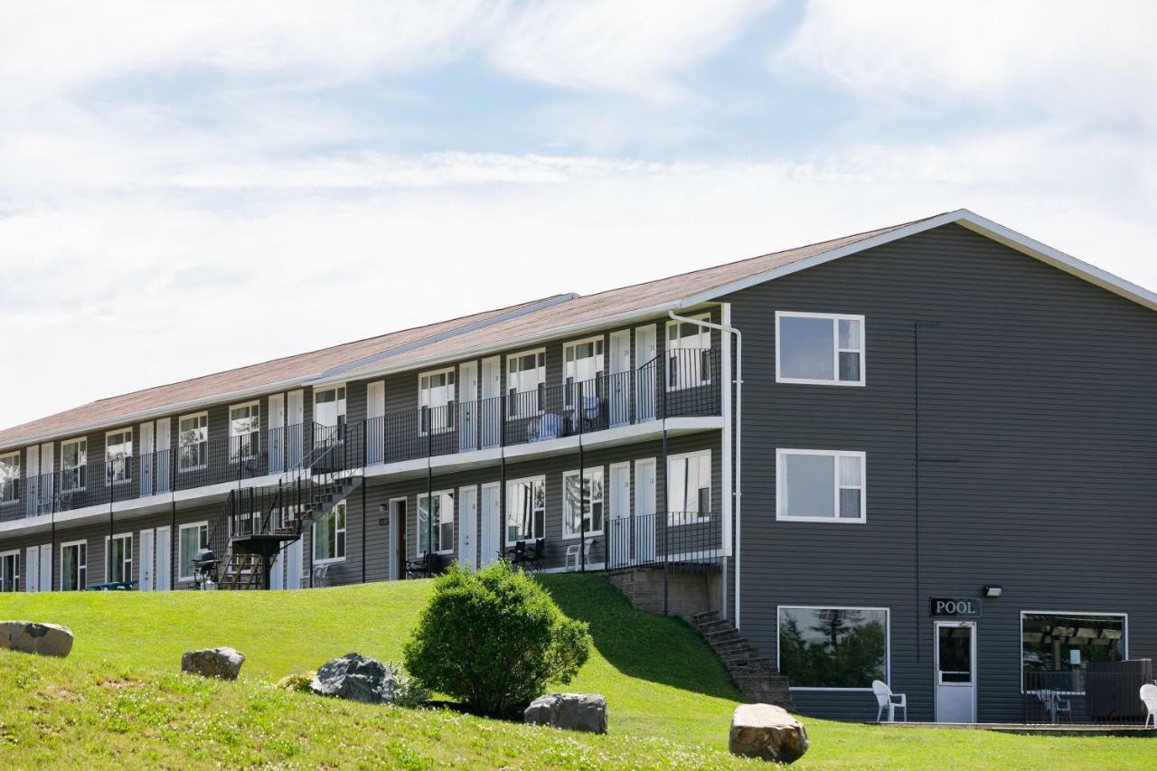 Brackley Beach Northwinds Hotell Exteriör bild